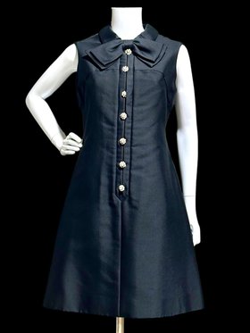 PAT SANDLER 1960s vintage Black shift cocktail evening dress