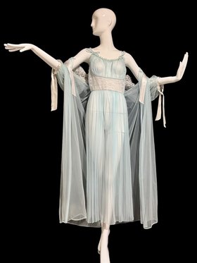 1940s ethereal sheer blue nightgown slip dress and peignoir set